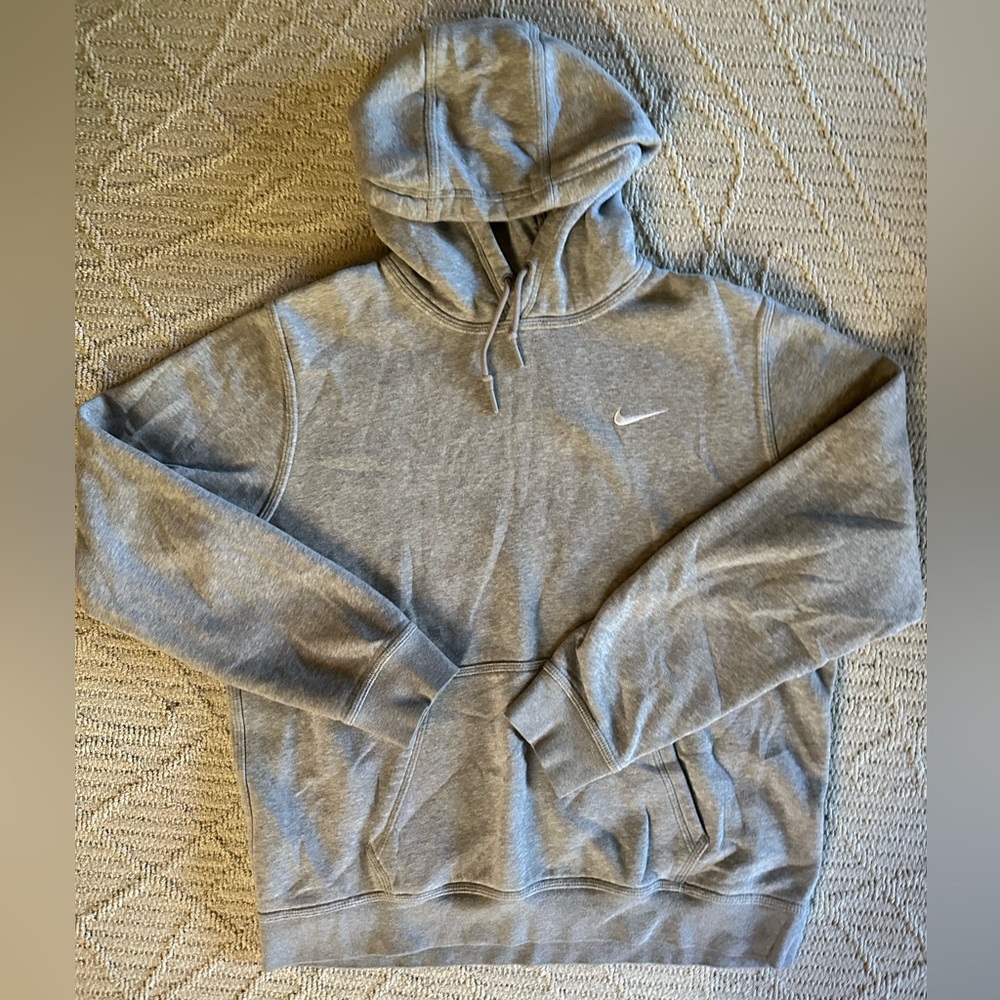 nike large grey classic hoodie